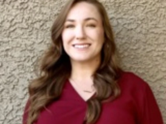 Photo of Candice Reinhardt