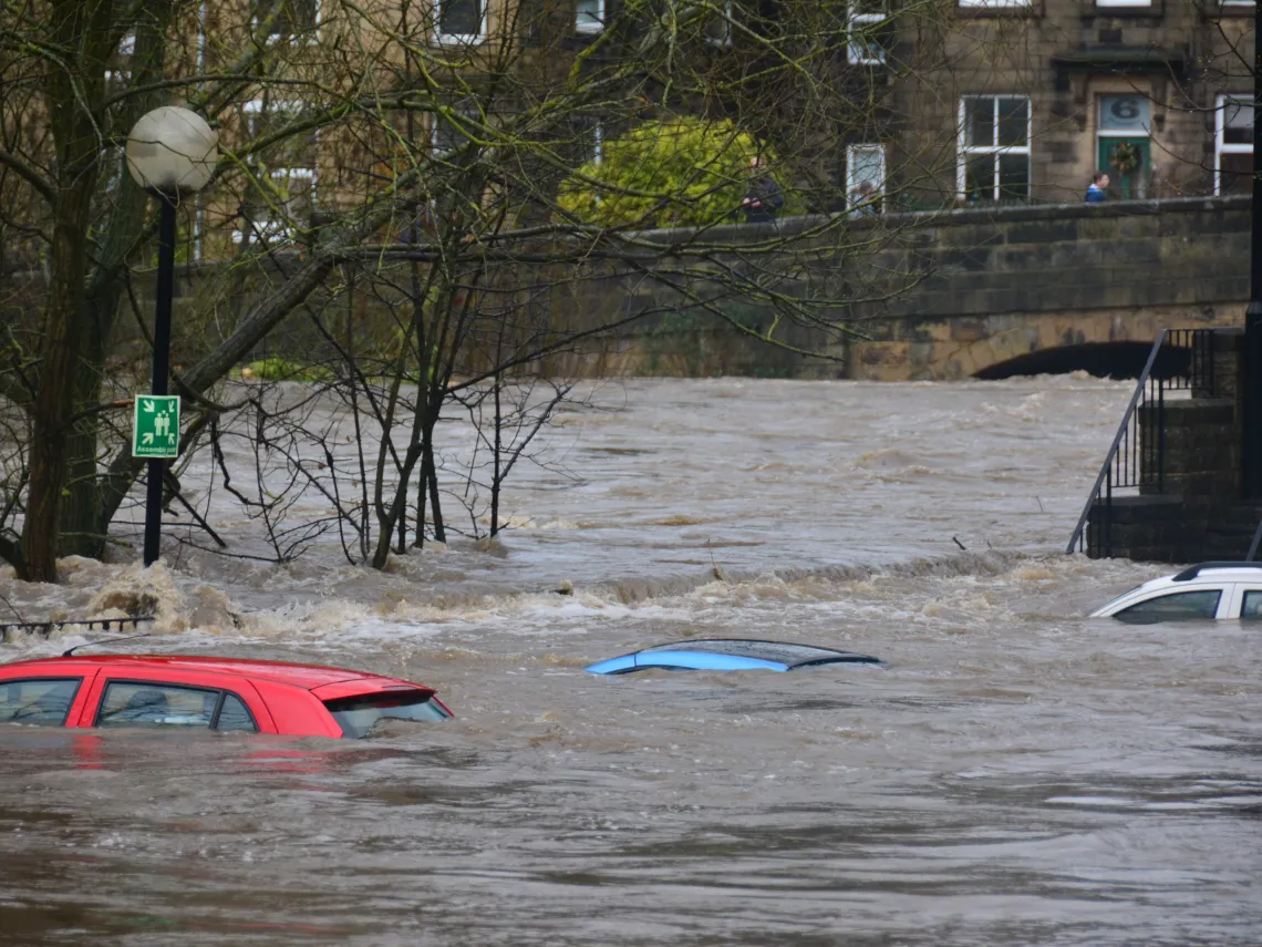 car under water