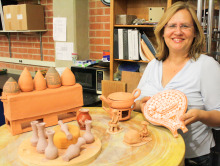 Eleni Hasaki with pots